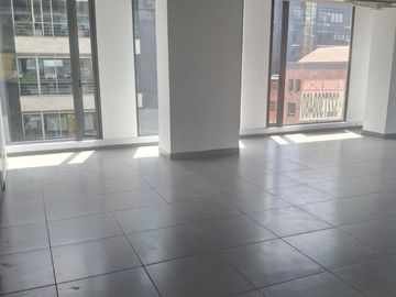 Oficina en venta de 2 hab. en CHICO, Bogotá