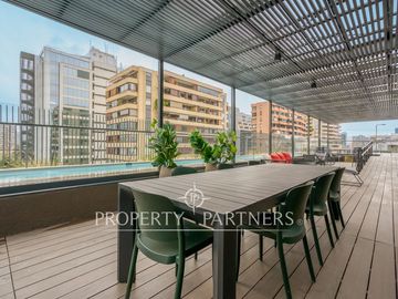 OPORTUNIDAD! BAJO PRECIO DE VALORIZACIÓN!! Departamento de doble altura, CASI NUEVO!