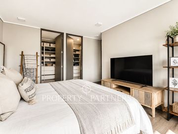OPORTUNIDAD! BAJO PRECIO DE VALORIZACIÓN!! Departamento de doble altura, CASI NUEVO!
