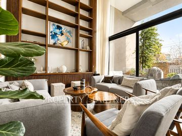 OPORTUNIDAD! BAJO PRECIO DE VALORIZACIÓN!! Departamento de doble altura, CASI NUEVO!