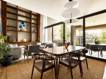 OPORTUNIDAD! BAJO PRECIO DE VALORIZACIÓN!! Departamento de doble altura, CASI NUEVO!