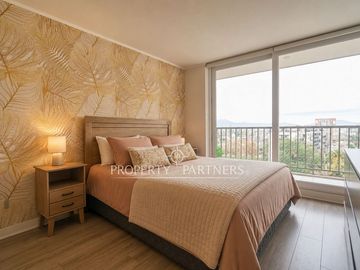Venta departamento con vista despejada junto a Plaza Egaña, en Ñuñoa