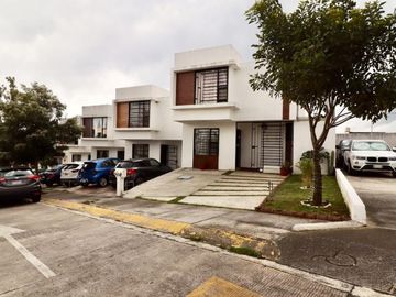 CASA EN VENTA EN MORELIA, Fraccionamiento Villas del Sur II