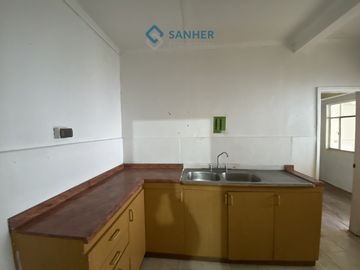 Casa Comercial en Excelente Ubicación – 1 1/2 Oriente, Viña del Mar