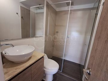 ARRIENDO de APARTAMENTO en SABANETA