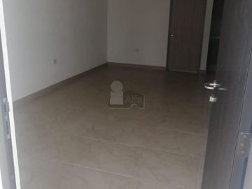 Casa en Renta en Fracc. Portugal Capellanía León, Gto, atras de Mayorazgo