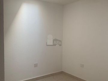Casa en Renta en Fracc. Portugal Capellanía León, Gto, atras de Mayorazgo