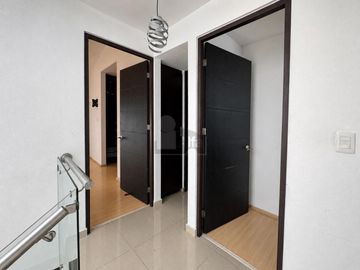 Casa en condominio en renta en Santa María, San Mateo Atenco, México