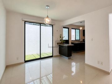 Casa en condominio en renta en Santa María, San Mateo Atenco, México