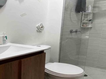 APARTAMENTO EN ARRIENDO UBICADO EN EL POBLADO SECTOR CASTROPOL