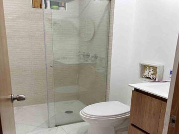 APARTAMENTO EN ARRIENDO UBICADO EN EL POBLADO SECTOR CASTROPOL