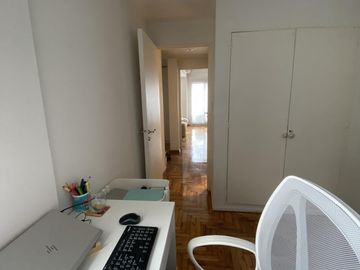 Venta Departamento 3 ambientes con Balcón al frente en Palermo / Colegiales