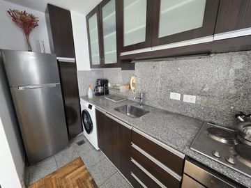 Departamento de 3 ambientes amoblados con balcon y lavarropas en belgrano en alquiler