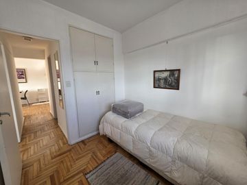 Departamento de 3 ambientes amoblados con balcon y lavarropas en belgrano en alquiler