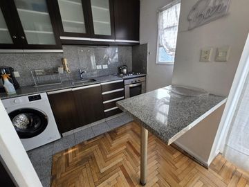 Departamento de 3 ambientes amoblados con balcon y lavarropas en belgrano en alquiler
