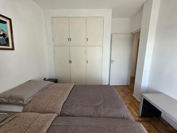 Departamento de 3 ambientes amoblados con balcon y lavarropas en belgrano en alquiler