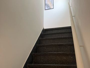 PH en Venta, 4 ambientes c/cochera, Zona La Perla