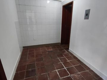 Local Comercial en Renta – Sector Agua Clara | Excelente Ubicación y Alta Exposición