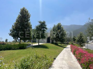 TERRENO EN VENTA EN COL. SOLANA RESIDENIAL EN GARCIA