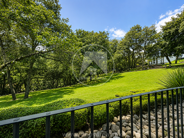 Villa Antigua en Zona Esmeralda