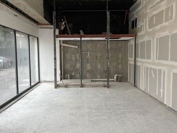 Local en renta en Planta Baja cerca de Plaza Galerías