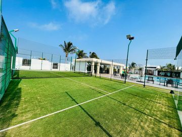 Casa en venta en Veracruz con Hab. en P.B. Fracc. Lomas del Dorado