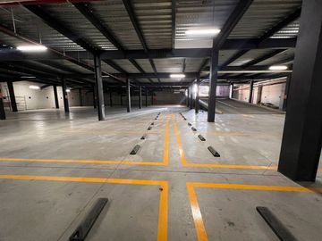 Oficina en Obra Gris en Renta		$186,200