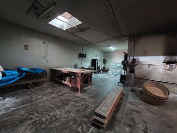 Bodega con oficinas 226m2 Nuevo México Zapopan