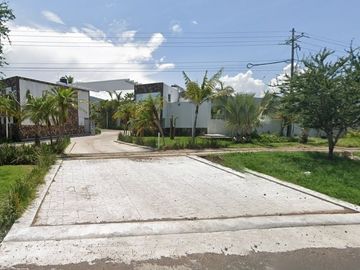 Terrenos Laguna de Chapala en fraccionamiento privado 190m2 en $1,140,000