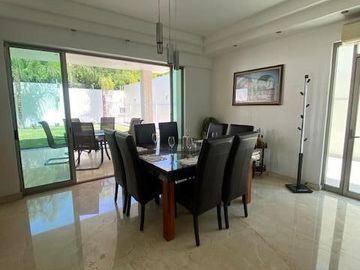 Casa En Venta En Puerta De Hierro, Zapopan, Jalisco