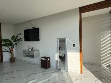 Casa en venta en Bosques Vallarta		$11,500,000