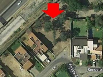 Excelente Terreno en Venta en Puerta de Hierro.                $31,605,000