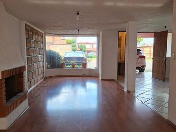 Casa en Renta en La Loma 1