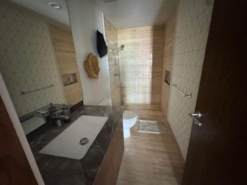 Renta departamento  amueblado en Town Square