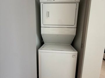 DEPARTAMENTO AMUEBLADO EN RENTA TORRE DANA, SAN PEDRO GARZA GARCIA