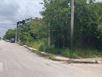 Terreno en Renta en Temozon Norte