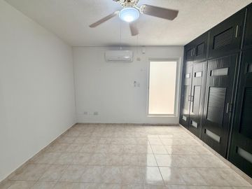 Casa en venta en privada Xcumpich