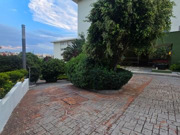 Departamento en Bosque Real