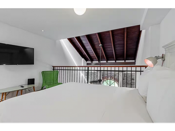SE VENDE APARTAMENTO CASCO VIEJO 114M 1 HABITACION BALCON LOFT