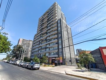 Lia Aguirre (1 Bod) [2731-1]