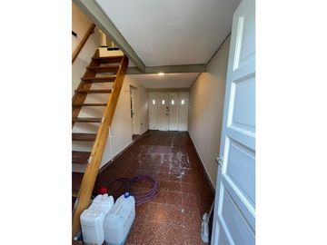 VENTA CASA  3 DORMITORIOS, SEMICENTRICO. TANDIL