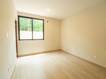 Casa Nueva Muy Cerca de la Casa Club en Venta en Provincia Residencial