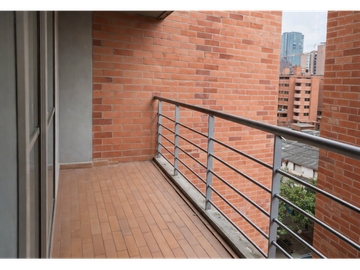 Se Arrienda Apartamento en Edificio Scarlatta, Sabaneta