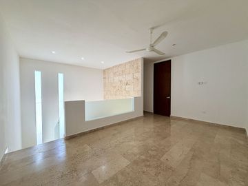 Casa de 4 habitaciones en Venta en Soluna