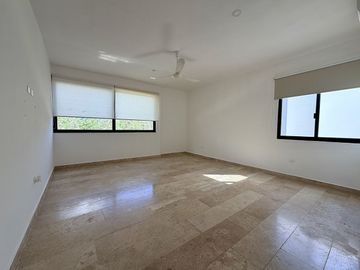 Casa de 4 habitaciones en Venta en Soluna