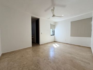 Casa de 4 habitaciones en Venta en Soluna