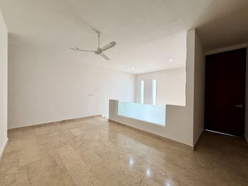Casa de 4 habitaciones en Venta en Soluna