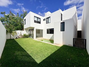 Casa de 4 habitaciones en Venta en Soluna