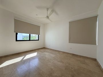 Casa de 4 habitaciones en Venta en Soluna