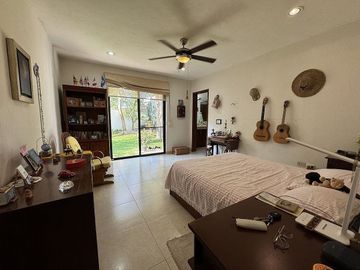 Casa de Una Planta y 4 Recamaras en Venta en Privada Cocoyoles